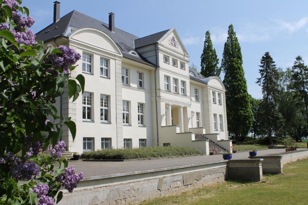 Schloß Wichmannsdorf Kröpelin Exterior foto